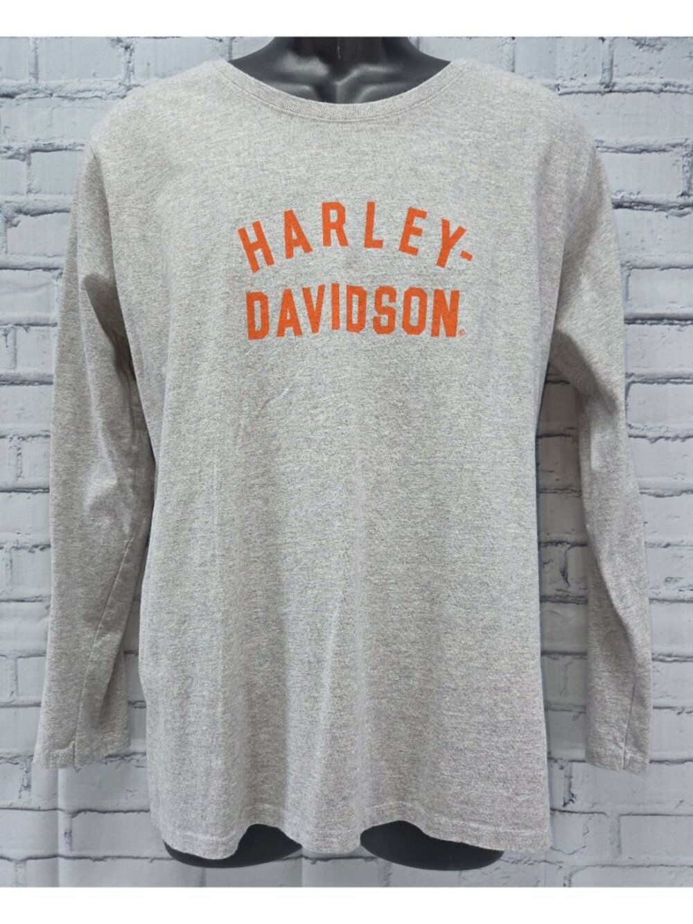 Harley-Davidson Museum Ladies Gray Long Sleeve T-Shirt XL